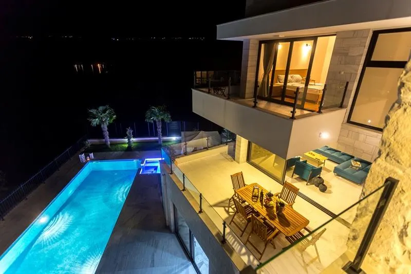 Villa for Sale in Herceg-Novi - foto 11
