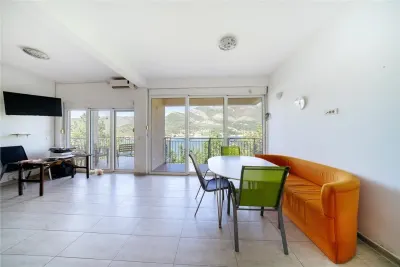 House for Sale in Tivat - foto 11