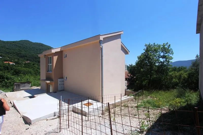 House for Sale in Herceg-Novi - foto 1