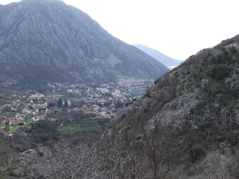 Land for Sale in Kotor - foto 1