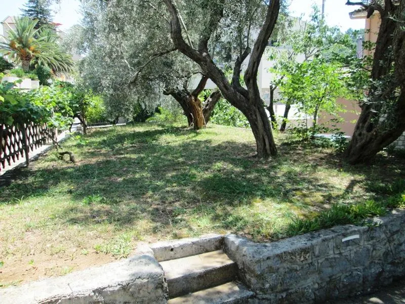 House for Sale in Budva - foto 11