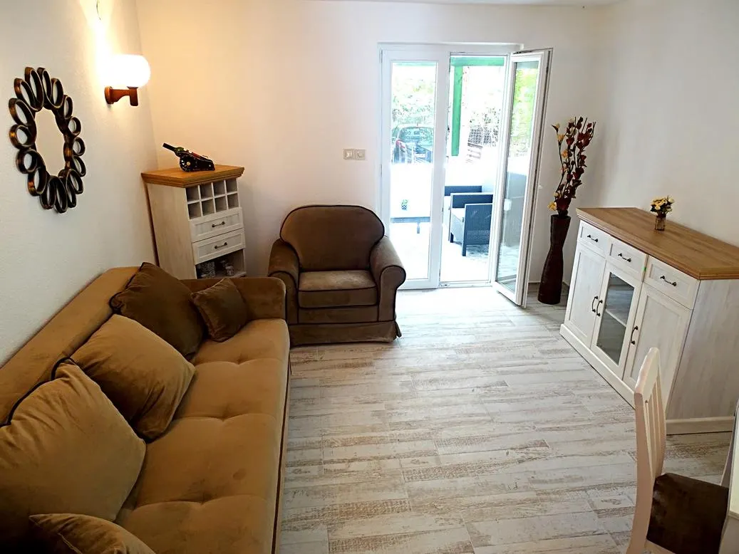 House for Sale in Kotor - foto 4