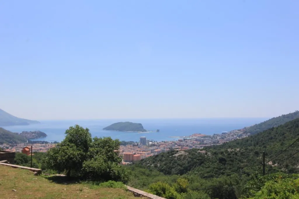 House for Sale in Budva - foto 2