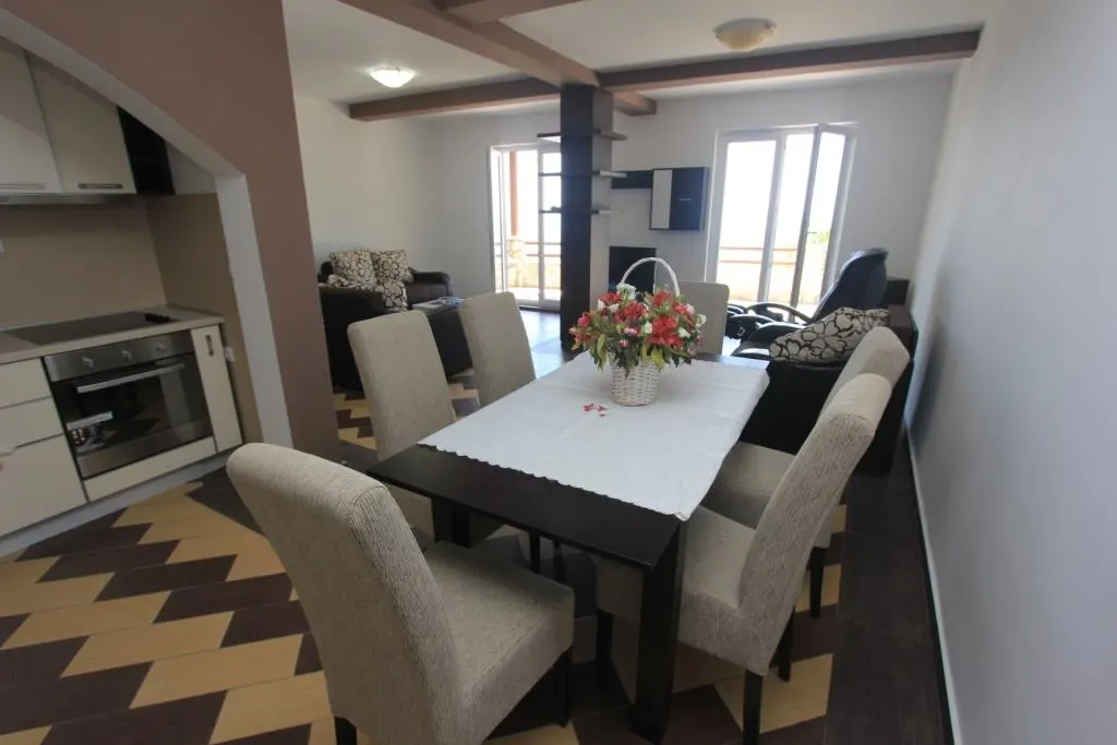 House for Sale in Budva - foto 13