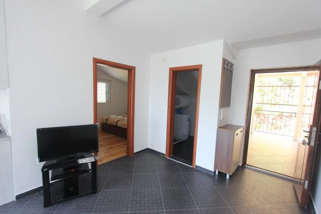House for Sale in Budva - foto 4