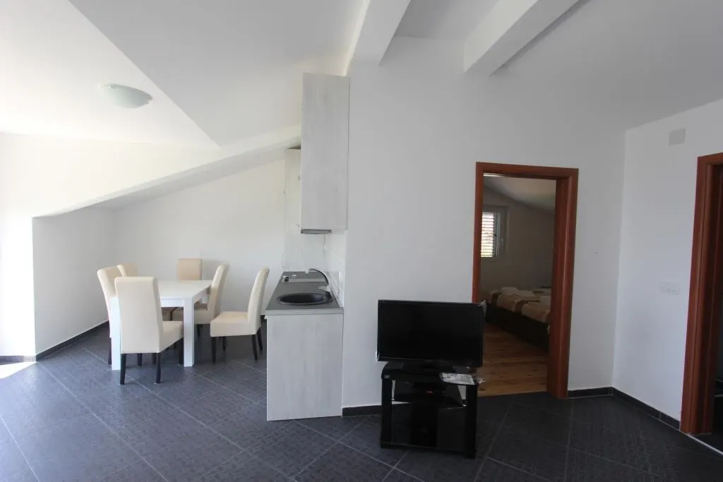 House for Sale in Budva - foto 5