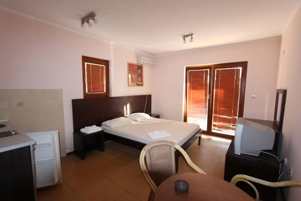 Hotel for Sale in Herceg-Novi - foto 5