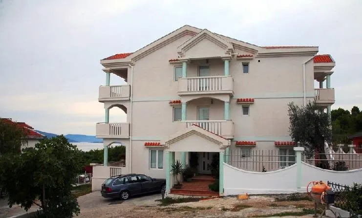 Hotel for Sale in Tivat - foto 1