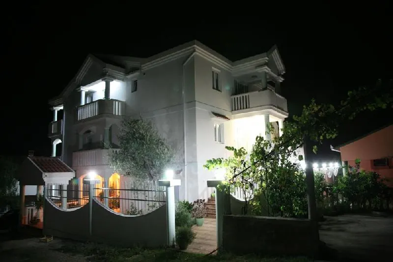 Hotel for Sale in Tivat - foto 3