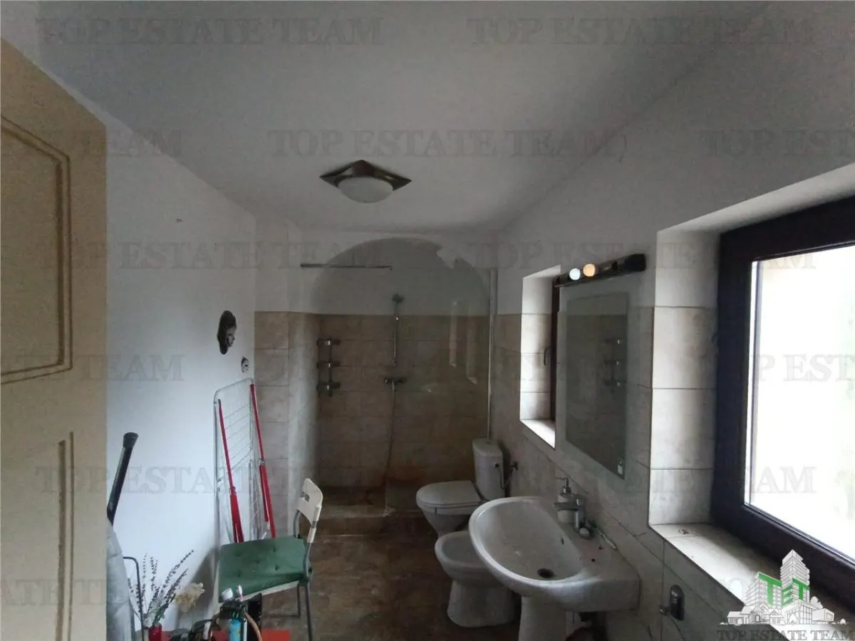 House / villa for sale 2100 sqm in ILFOV County - foto 16
