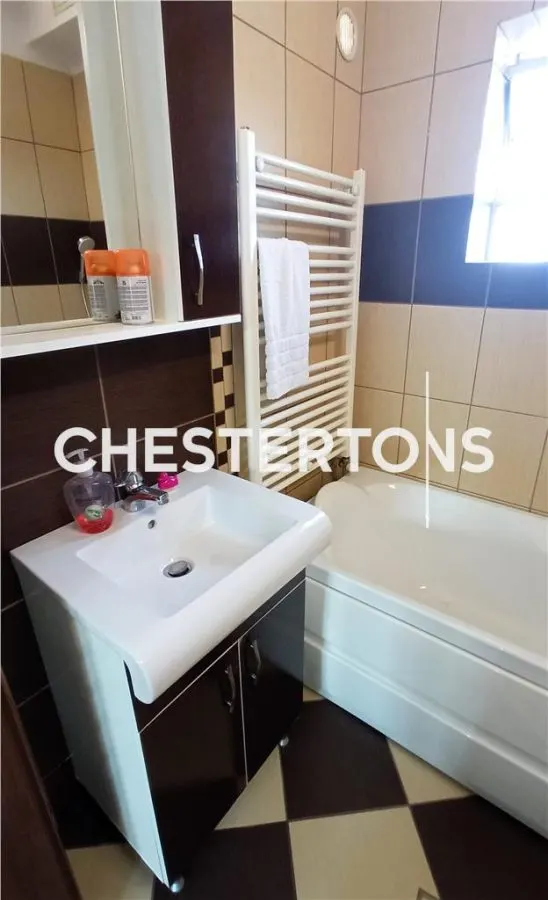 Spacious Villa for Sale in Colentina - foto 12