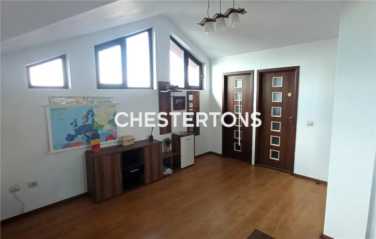 Spacious Villa for Sale in Colentina - foto 18
