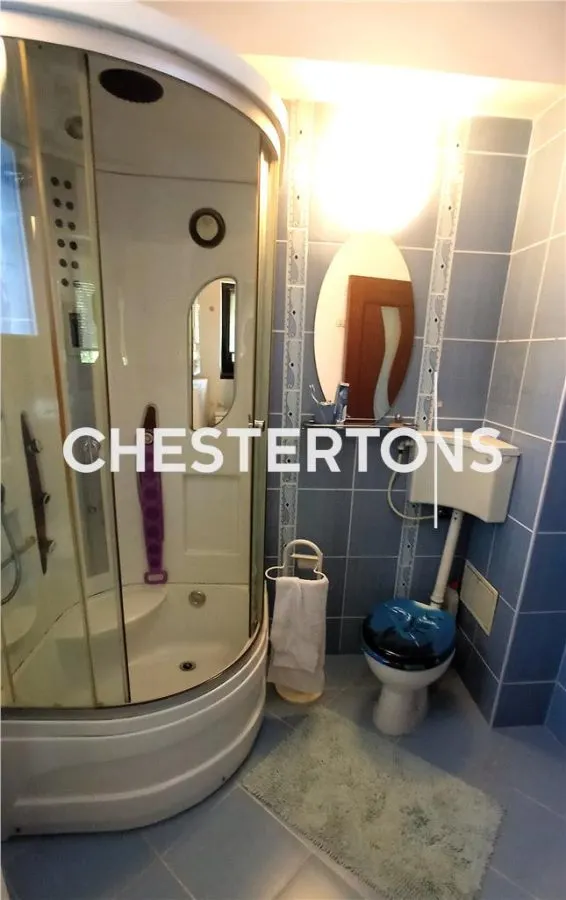 Spacious Villa for Sale in Colentina - foto 6