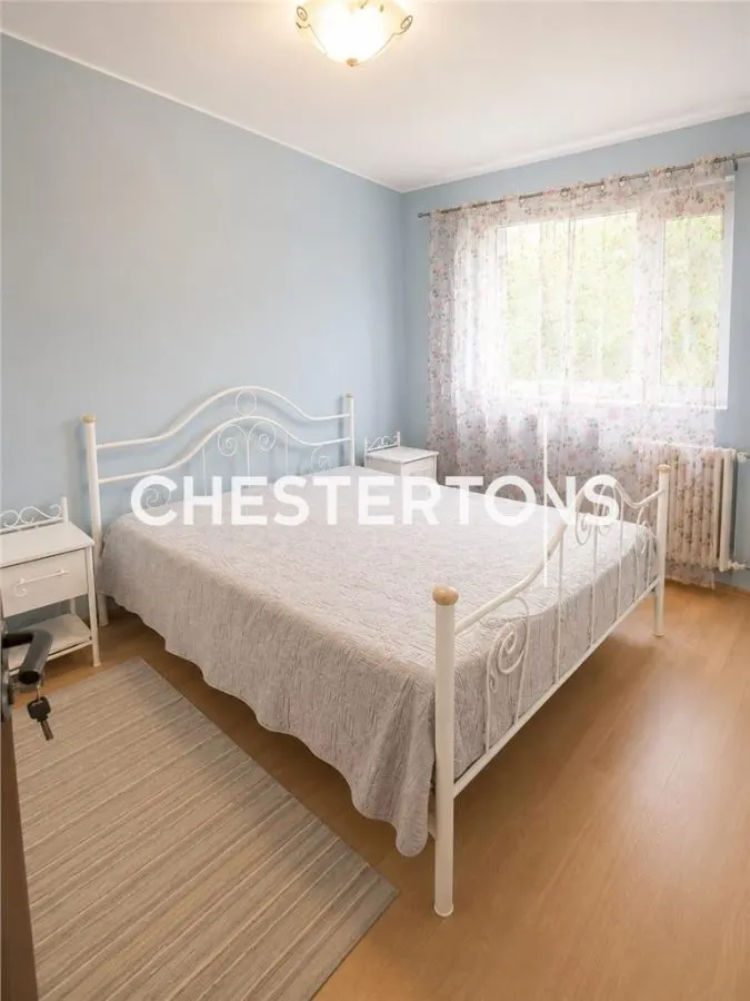 Three-Bedroom Apartment for Sale, Drumul Taberei near Moghioroș Park and Metro - foto 2
