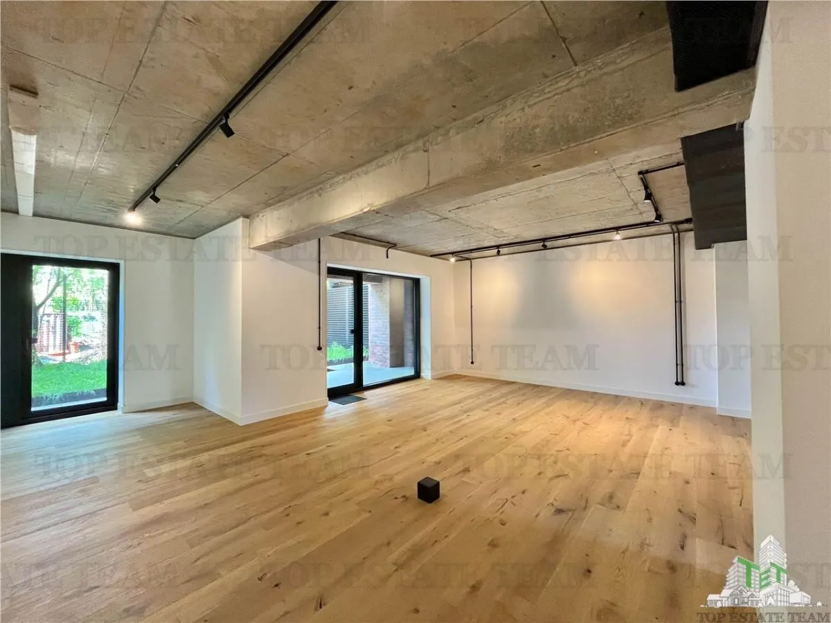 Two-Bedroom Loft-Style Apartment with Private Garden - foto 5