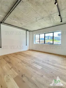 Two-Bedroom Loft-Style Apartment with Private Garden - foto 9