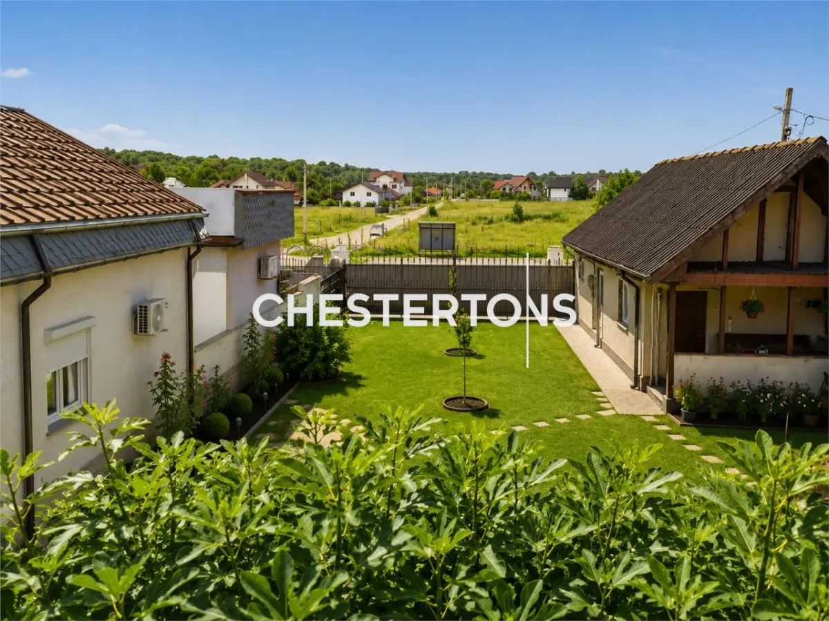Detached Villa with Exceptional Potential | 1,000 sqm | Ciolpani - foto 2