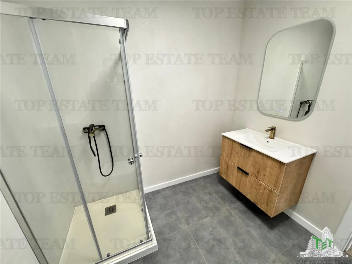 Pipera House | 5 Bedrooms | 160 sqm | 2 Parking Spaces | Renovated - foto 15