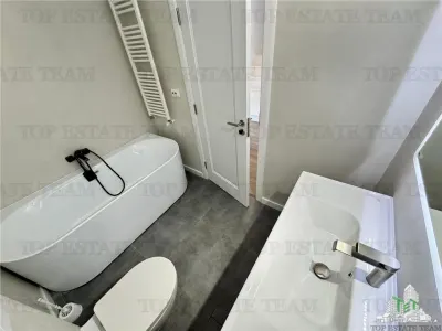 Pipera House | 5 Bedrooms | 160 sqm | 2 Parking Spaces | Renovated - foto 8