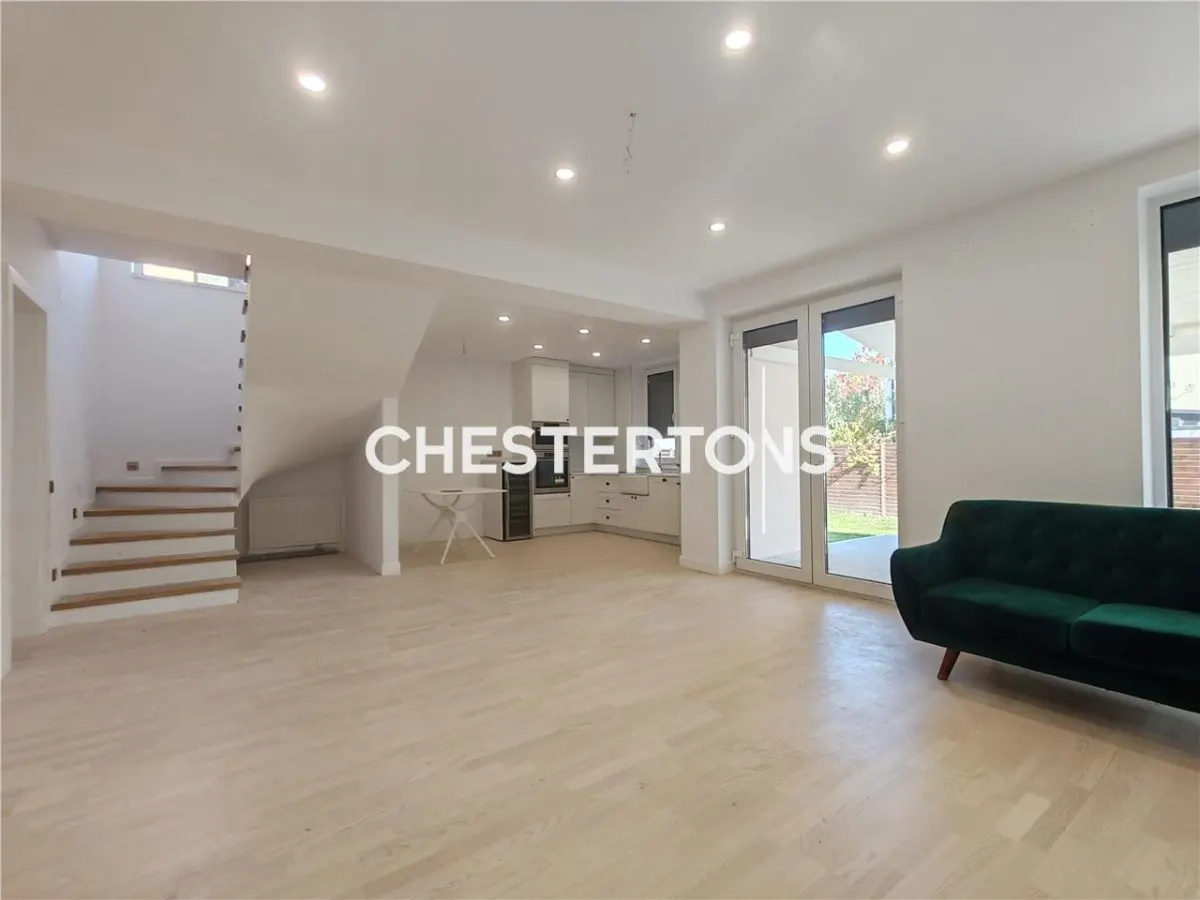 New 5-Bedroom Villa near Lidl Corbeanca – Ready to Move In - foto 3