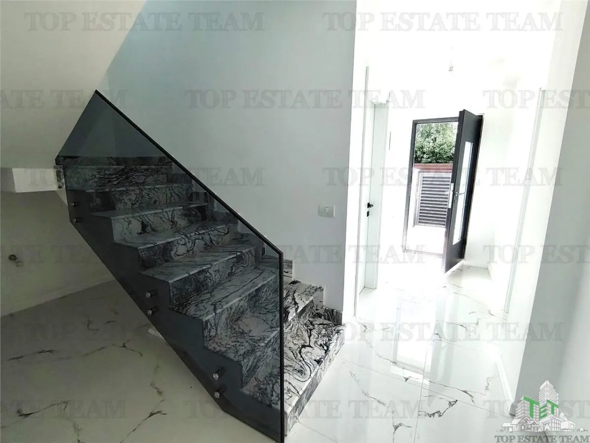 House / villa for sale 140 sqm in Corbeanca, Ostratu area - foto 12