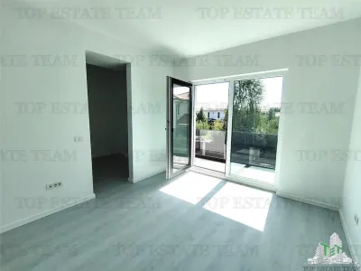 House / villa for sale 140 sqm in Corbeanca, Ostratu area - foto 8