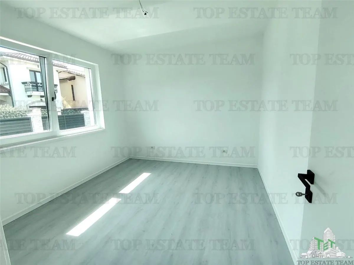 House / villa for sale 140 sqm in Corbeanca, Ostratu area - foto 10