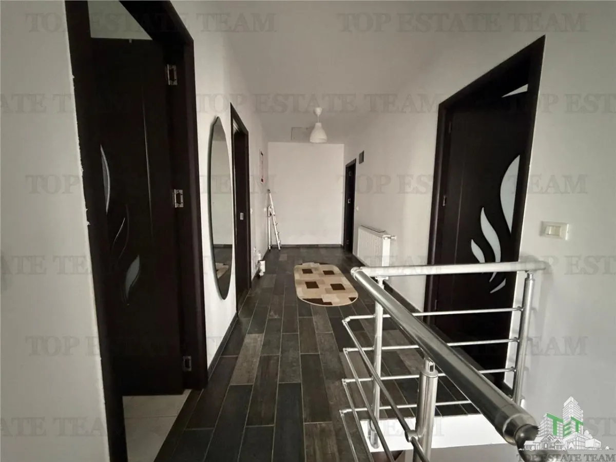 Spacious 4-Bedroom Furnished Villa with All Utilities in Ciorogarla - foto 22