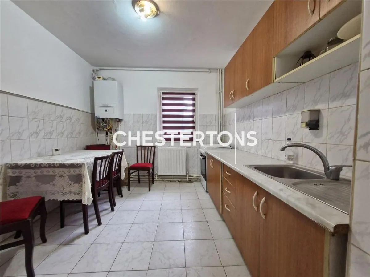 Apartamento de 3 Dormitorios con Espacio Comercial en Alquiler, Zona Primo, Constanța - foto 2
