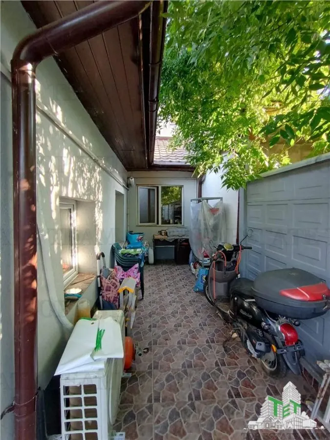 3-Bedroom, 2-Bathroom Ground Floor House, 65 sqm, Sector 5, Rahova - foto 1