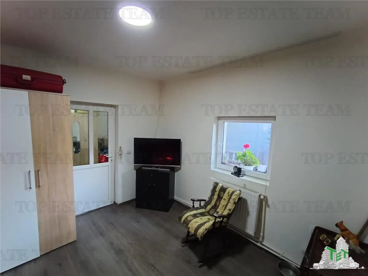 3-Bedroom, 2-Bathroom Ground Floor House, 65 sqm, Sector 5, Rahova - foto 11