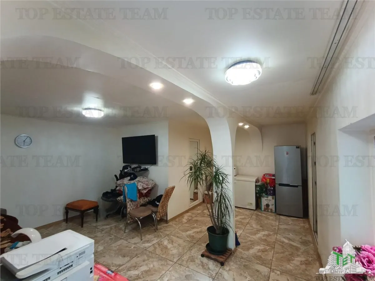 3-Bedroom, 2-Bathroom Ground Floor House, 65 sqm, Sector 5, Rahova - foto 6