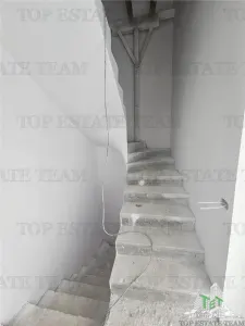 4-Bedroom Triplex with Underfloor Heating in Ghencea - foto 13