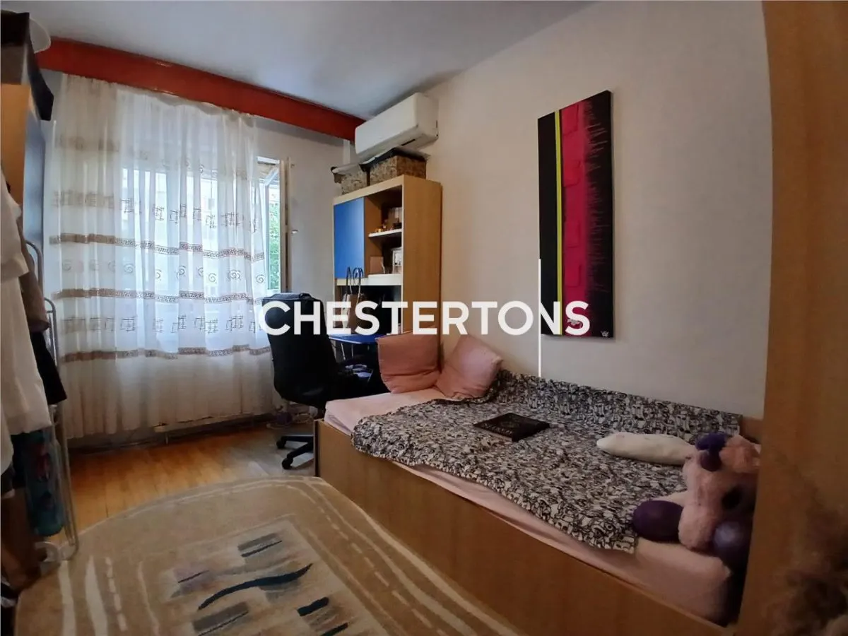 Bright 4-bedroom apartment, renovated building, quiet area, Aparatorii Patriei Metro - foto 6