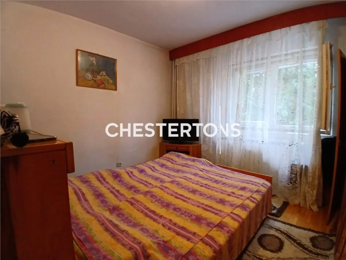 Bright 4-bedroom apartment, renovated building, quiet area, Aparatorii Patriei Metro - foto 8