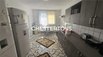 6-Bedroom Villa with Exceptional Orchard, 30km from Bucharest - foto 6