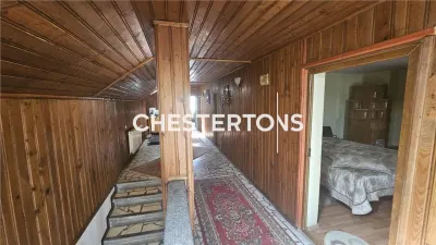 6-Bedroom Villa with Exceptional Orchard, 30km from Bucharest - foto 10