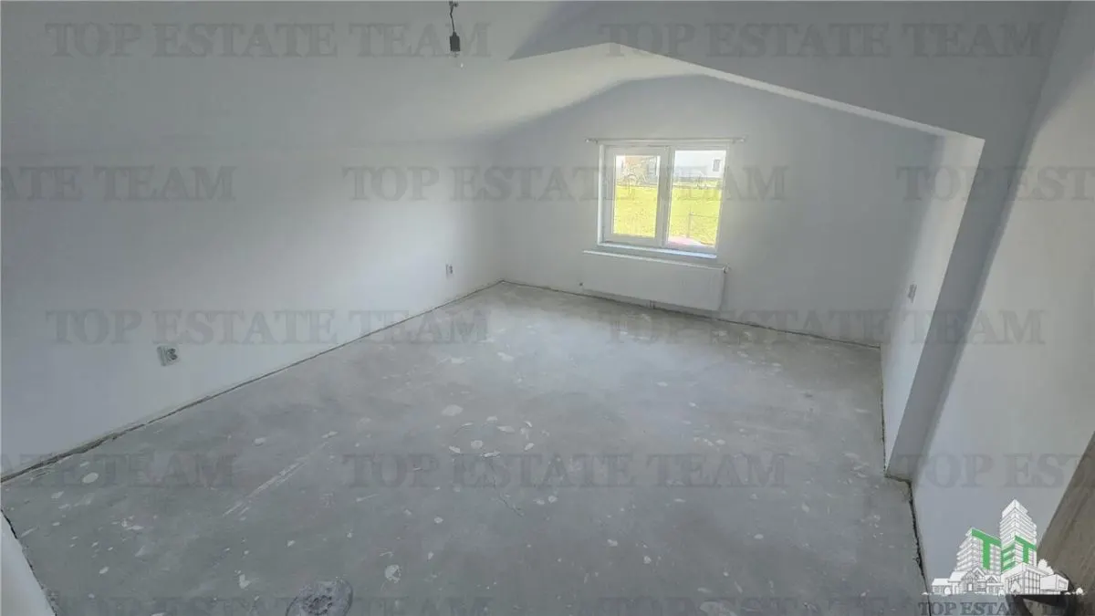 House / villa for sale 123 sqm in Ciorogarla - foto 12