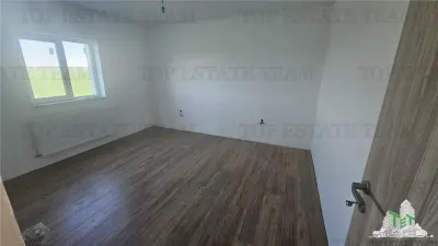 House / villa for sale 123 sqm in Ciorogarla - foto 8