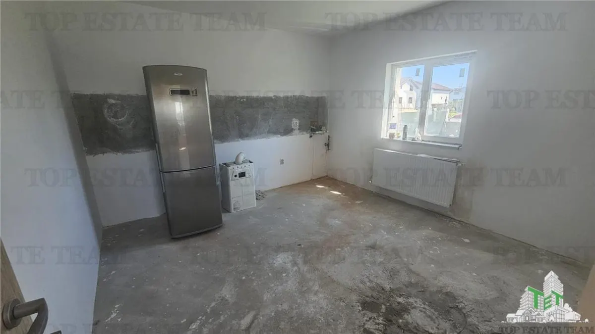 House / villa for sale 123 sqm in Ciorogarla - foto 10