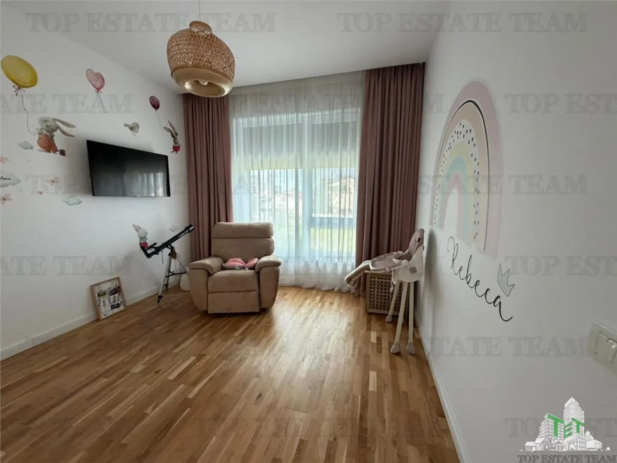 House / villa for sale 160 sqm in Corbeanca, Centru area - foto 7