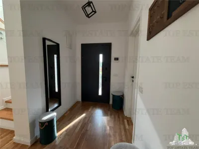 House / villa for sale 160 sqm in Corbeanca, Centru area - foto 10