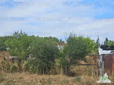 Land Plot 1,385 m² in Ghencea-Drumul Taberei Zone - foto 5