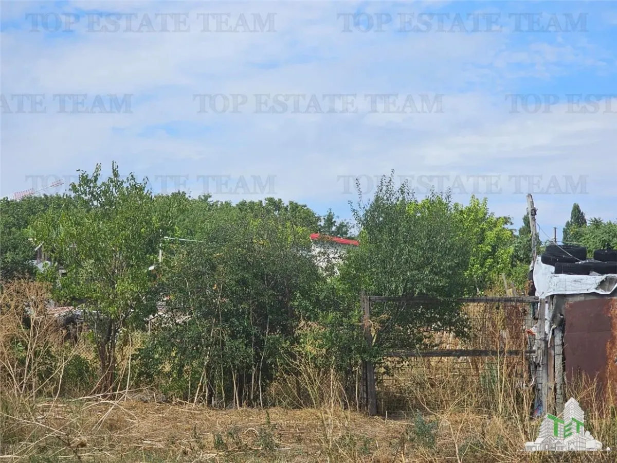 Land Plot 1,385 m² in Ghencea-Drumul Taberei Zone - foto 5