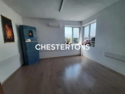 Exclusive Tineretului Villa Apartment, Direct Metro Access, 1.5 Storeys - Bucuresti