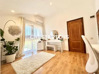 House / villa for rent 365 sqm in Otopeni, Odai area - foto 23