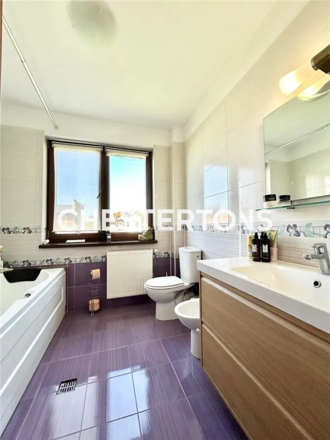 House / villa for rent 365 sqm in Otopeni, Odai area - foto 25