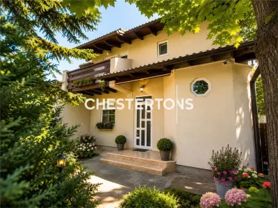 Premium Villa Rental Garden/6 Bedrooms/Elegantly Furnished/Swimming Pool - Corbeanca