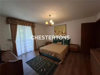 Premium Villa Rental Garden/6 Bedrooms/Elegantly Furnished/Swimming Pool - foto 13