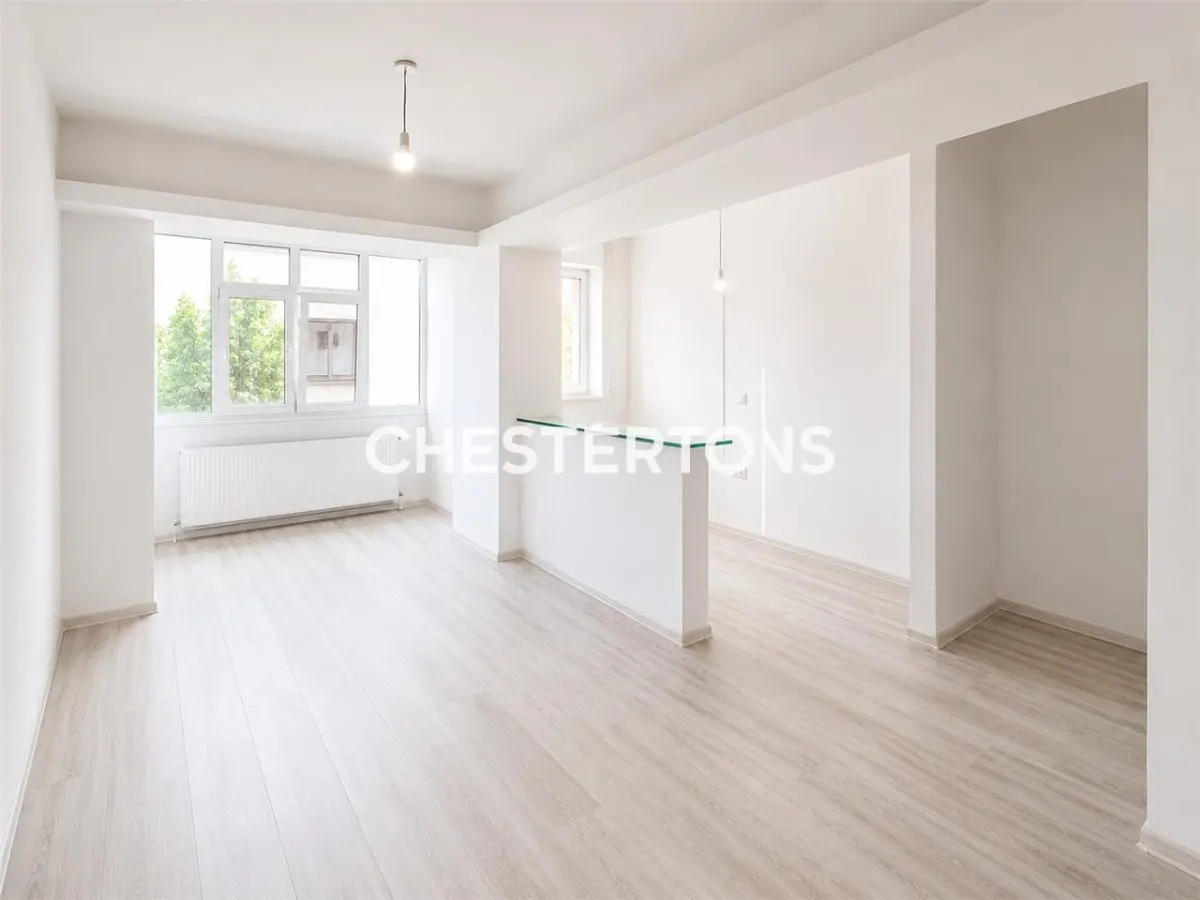 Premium Studio for Sale near Cismigiu | Fully Renovated | Earthquake-Safe Building - foto 1